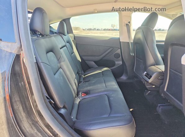 7SAYGDEF7RF037406 2024 TESLA MODEL Черный Вид задних сидений