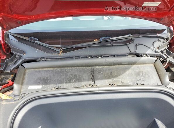 7SAYGDEF7RF043500 2024 TESLA MODEL Red Widok wnętrza z tyłu
