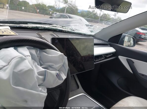 7SAYGDEF8NF453586 2022 TESLA MODEL Y Серый Вид задних сидений