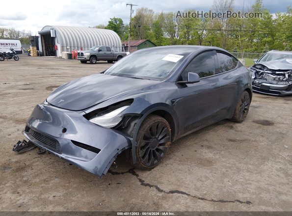 7SAYGDEF8NF564266 2022 TESLA MODEL Y Серый Передняя левая четверть
