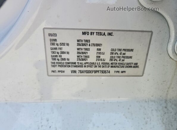 7SAYGDEF9PF793574 2023 TESLA MODEL White Vista interior de 360 grados