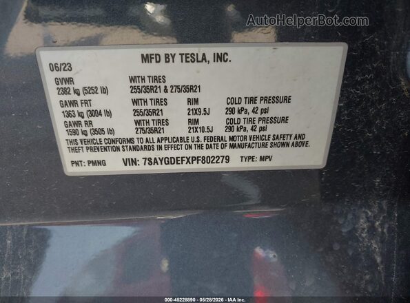 7SAYGDEFXPF802279 2023 TESLA MODEL Y Gray Widok komory silnika