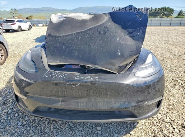 7SAYGDEFXRF080346 2024 TESLA MODEL Burn Widok z przodu