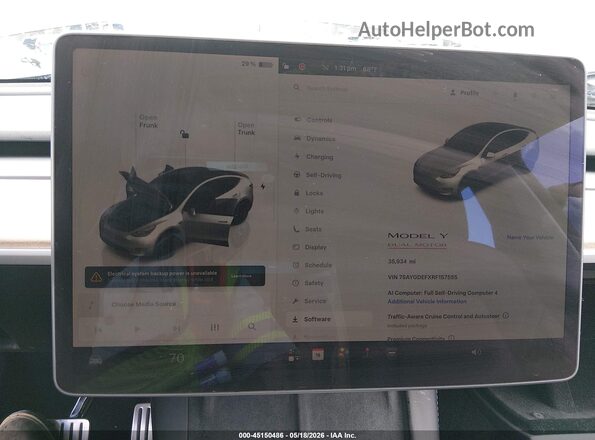 7SAYGDEFXRF157555 2024 TESLA MODEL Y Gray 