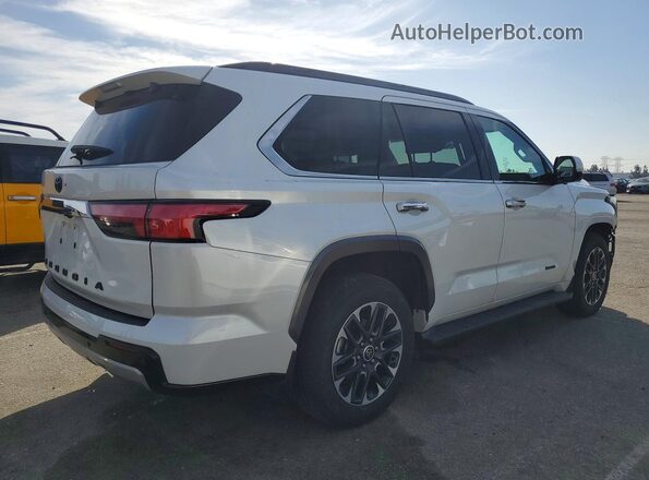 7SVAAAAA3PX001777 2023 TOYOTA SEQUOIA Белый Задняя правая четверть