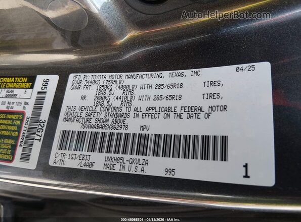 7SVAAABA0SX062978 2025 TOYOTA SEQUOIA Gray Շարժիչի բաժամունքի տեսք