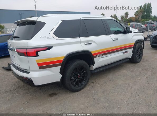 7SVAAABA1SX054534 2025 TOYOTA SEQUOIA White უკანა მარჯვენა