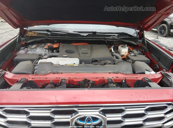 7SVAAABA3RX039950 2024 TOYOTA SEQUOIA Red Հետևի տեսք