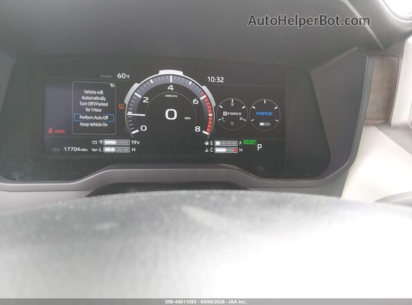 7SVAAABA3RX039950 2024 TOYOTA SEQUOIA Red Հետևի նստատեղերի տեսք