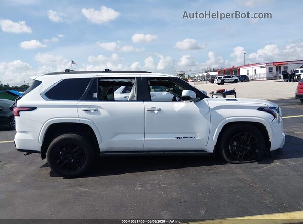 7SVAAABA3RX042931 2024 TOYOTA SEQUOIA White ხელსაწყოთა პანელის ხედი