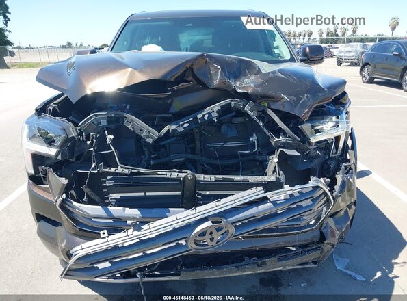 7SVAAABA4RX025880 2024 TOYOTA SEQUOIA Brown Դիմացի տեսք
