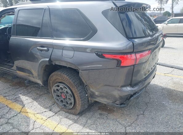 7SVAAABA7PX019214 2023 TOYOTA SEQUOIA Gray Դիմացի տեսք