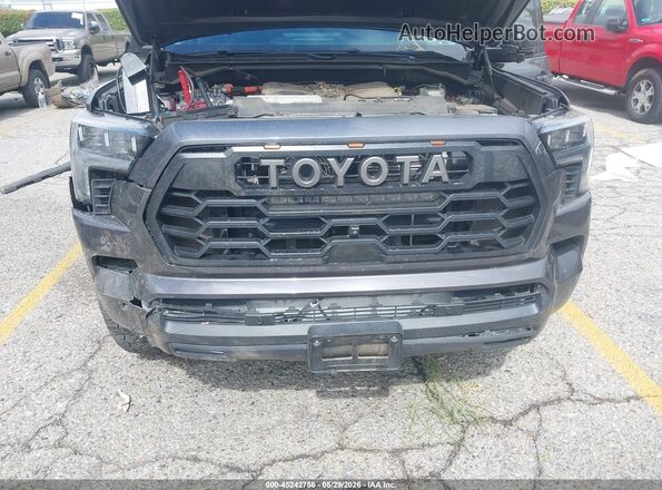 7SVAAABA7PX019214 2023 TOYOTA SEQUOIA Gray 