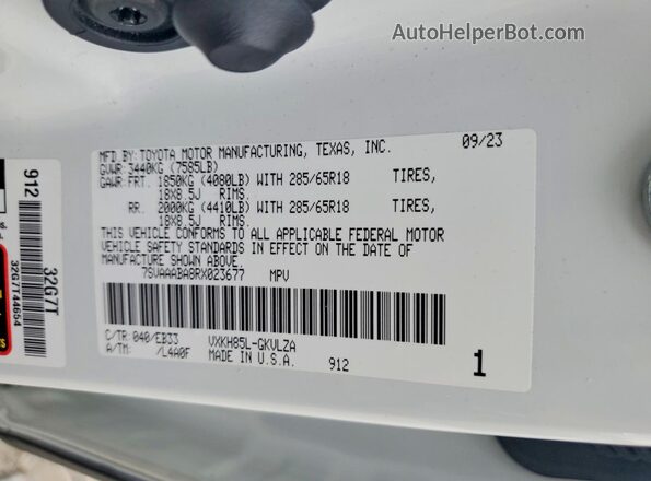 7SVAAABA8RX023677 2024 TOYOTA SEQUOIA White VIN կոդի պիտակի տեսք