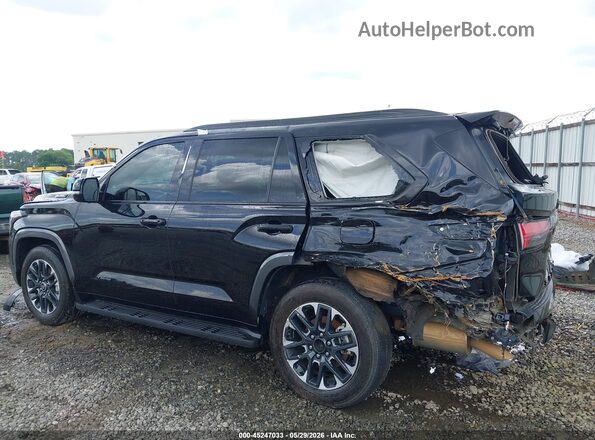 7SVAAABA8RX036333 2024 TOYOTA SEQUOIA Черный Вид спереди