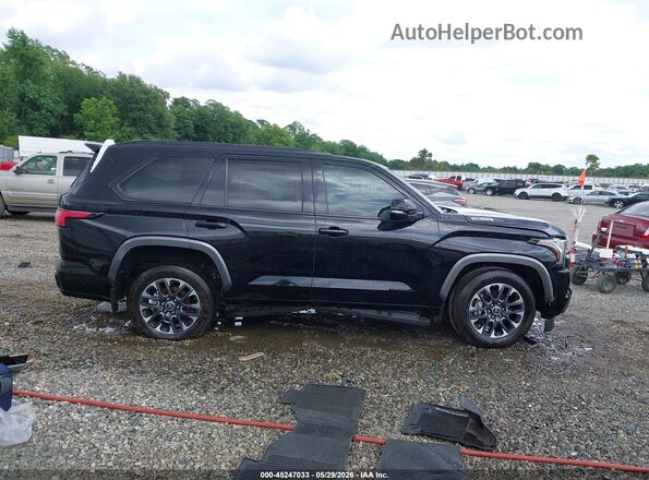 7SVAAABA8RX036333 2024 TOYOTA SEQUOIA Черный Панорамный вид салона 360°