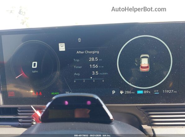 7YAKM4DA3SY013796 2025 HYUNDAI IONIQ 5 Blue Widok tylnych siedzeń