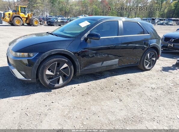 7YAKM4DA4SY032440 2025 HYUNDAI IONIQ 5 Black წინა მარცხენა ხედი სამი მეოთხედიდან