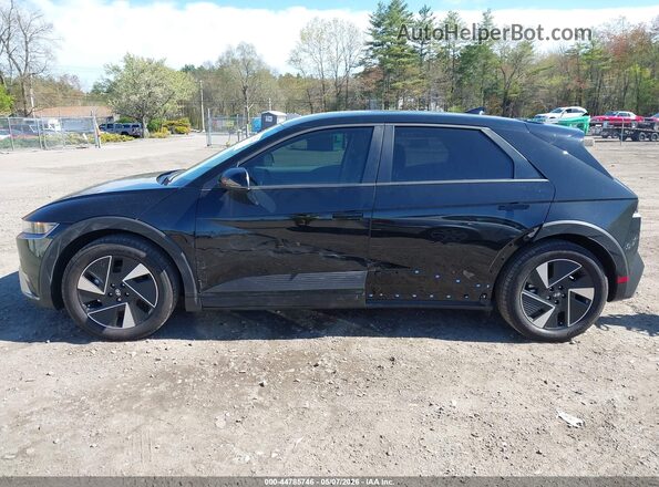 7YAKM4DA4SY032440 2025 HYUNDAI IONIQ 5 Black სალონის 360-გრადუსიანი ხედი