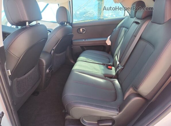 7YAKNDDC3SY010282 2025 HYUNDAI IONIQ White 