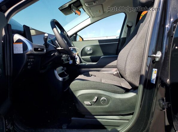 7YAMS5S18TY004665 2026 HYUNDAI IONIQ Черный Вид салона спереди