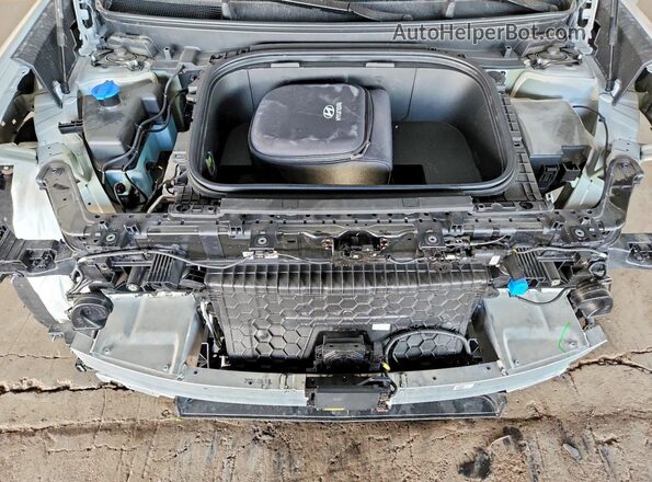 7YAMUFS36TY002950 2026 HYUNDAI IONIQ Gray Engine compartment view
