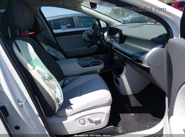 7YAMUFS36TY007100 2026 HYUNDAI IONIQ 9 White 