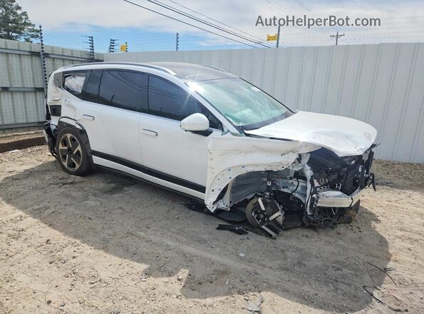 7YAMWFS58TY004260 2026 HYUNDAI IONIQ White Передня права чверть