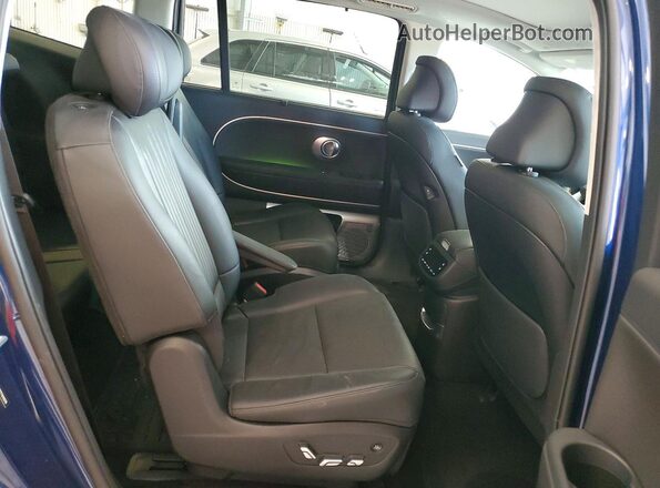 7YAMYFS52TY010579 2026 HYUNDAI IONIQ Синий 
