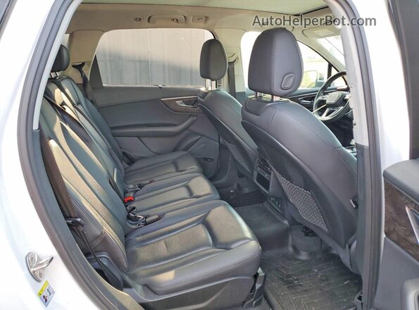 WA1VXAF76LD001088 2020 AUDI Q7 Белый Вид подкапотного пространства