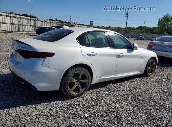 ZARFAEEN9H7560780 2017 ALFA ROMEO GIULIA White 