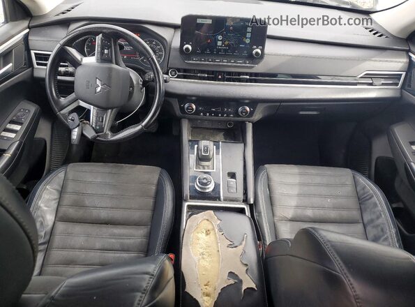 JA4J3UA81NZ082924 2022 MITSUBISHI OUTLANDER Серебряный 