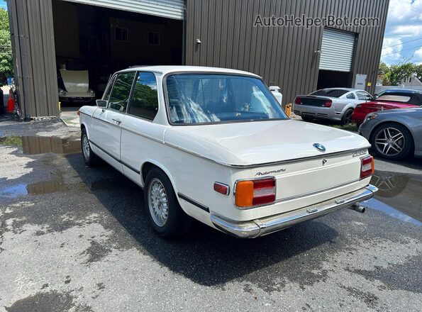 4280399 1974 BMW 2000 White Передня права чверть