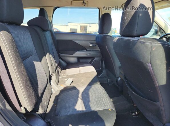 JA4AZ3A37GZ018838 2016 MITSUBISHI OUTLANDER Gray 