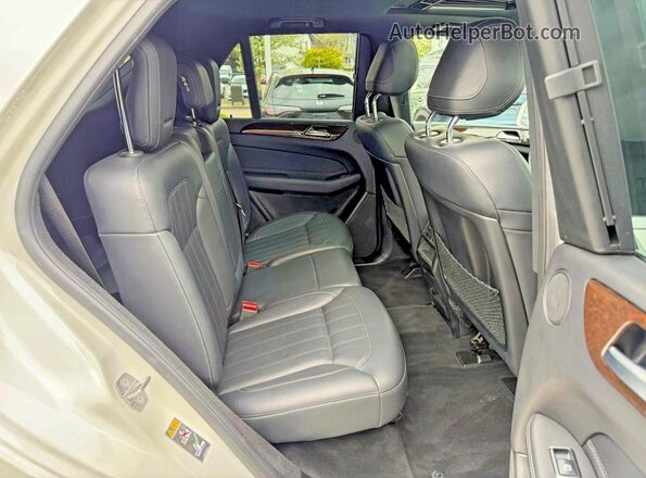 4JGDA5HB9JB073760 2018 MERCEDES-BENZ GLE Silver Widok wnętrza z przodu