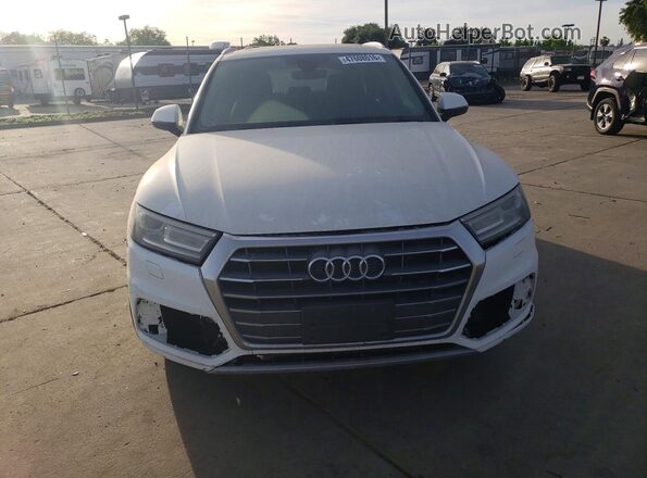 WA1ANAFY5J2150520 2018 AUDI Q5 White უკანა ხედი
