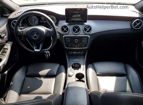 WDCTG4EB3HJ332931 2017 MERCEDES-BENZ GLA White 