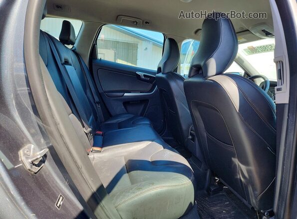 YV440MDJ9H2087521 2017 VOLVO XC60 Gray Vista del compartimento del motor