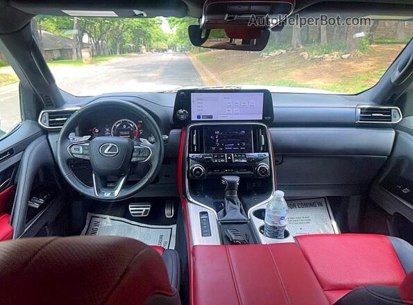 JTJMB7CX5R4065541 2024 LEXUS LX Белый Вид задних сидений