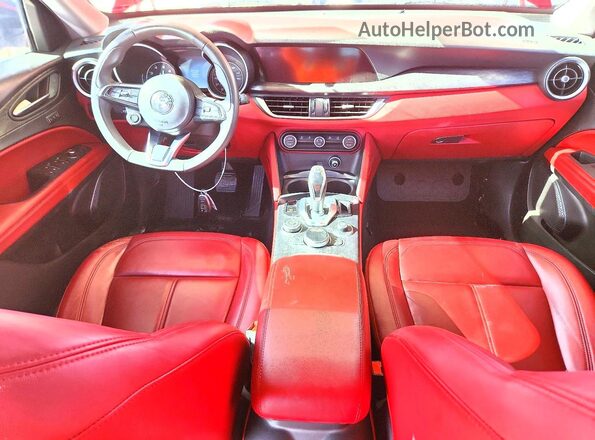 ZASPAJAN8M7C99804 2021 ALFA ROMEO STELVIO Red Вид щитка приладів