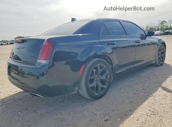 2C3CCABG9PH514105 2023 CHRYSLER 300 Черный Передняя правая четверть