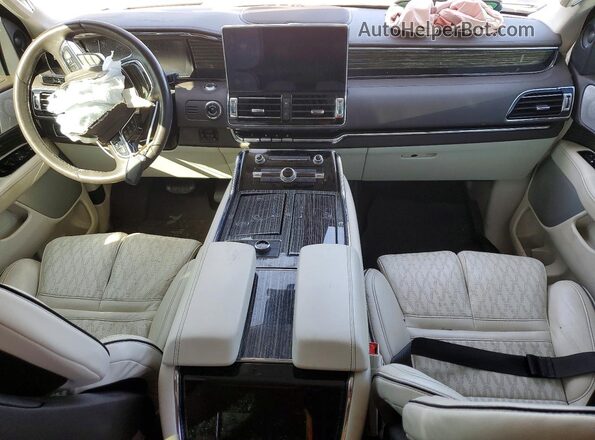 5LMJJ3TT9NEL13110 2022 LINCOLN NAVIGATOR Black 