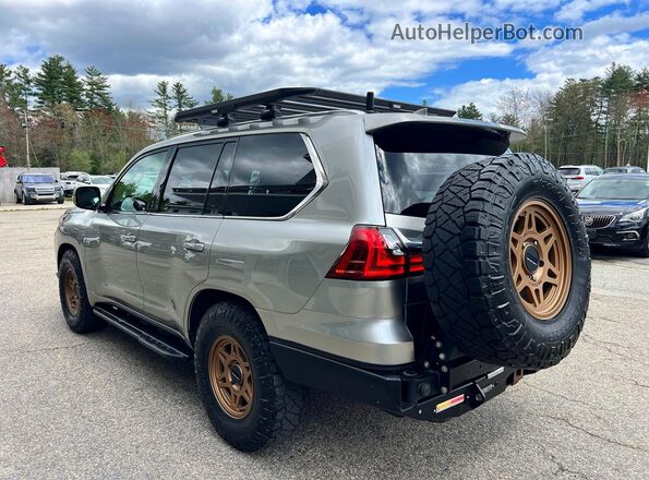 JTJHY7AX1K4294856 2019 LEXUS LX Silver 