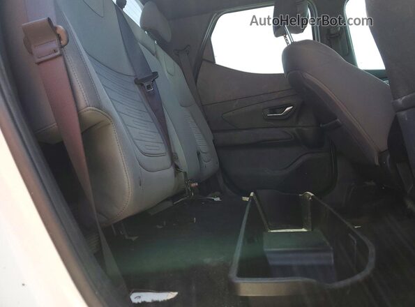5NTJC4AE9NH008199 2022 HYUNDAI SANTA CRUZ White Вид задньої частини салону