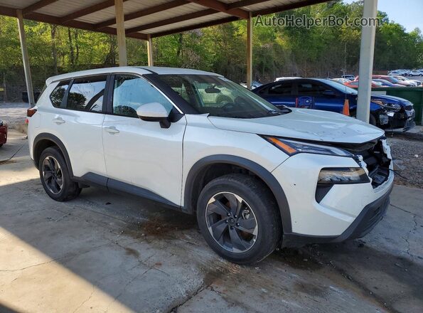 5N1BT3BA2SC779146 2025 NISSAN ROGUE White Przód prawy