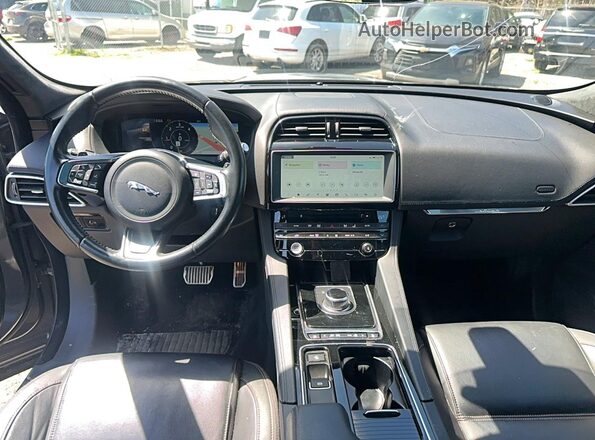 SADCK2FN4KA352120 2019 JAGUAR F-PACE Gray უკანა სავარძლების ხედი