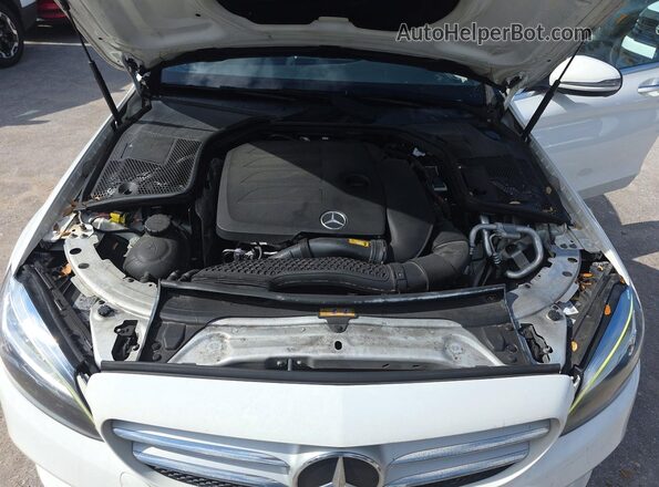 55SWF8DB1KU288407 2019 MERCEDES-BENZ C White Առջևի վահանակի տեսք