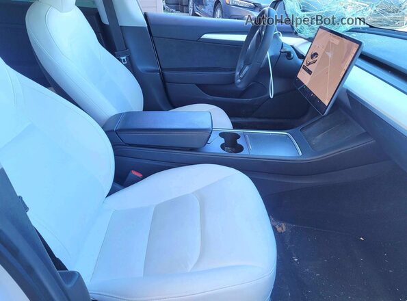 5YJ3E1EA3MF031983 2021 TESLA MODEL White 