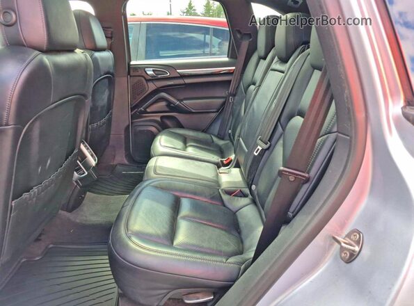 WP1AA2A24GLA09966 2016 PORSCHE CAYENNE Blue Հետևի տեսք