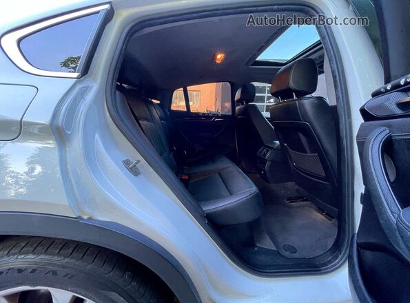 5UXXW3C52G0R20288 2016 BMW X4 White 